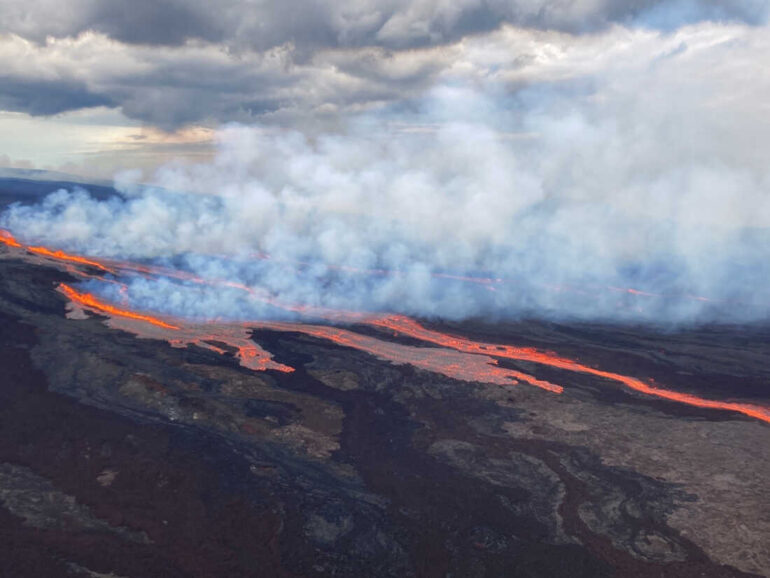 Mauna Loa: World's largest active volcano erupts in Hawaii